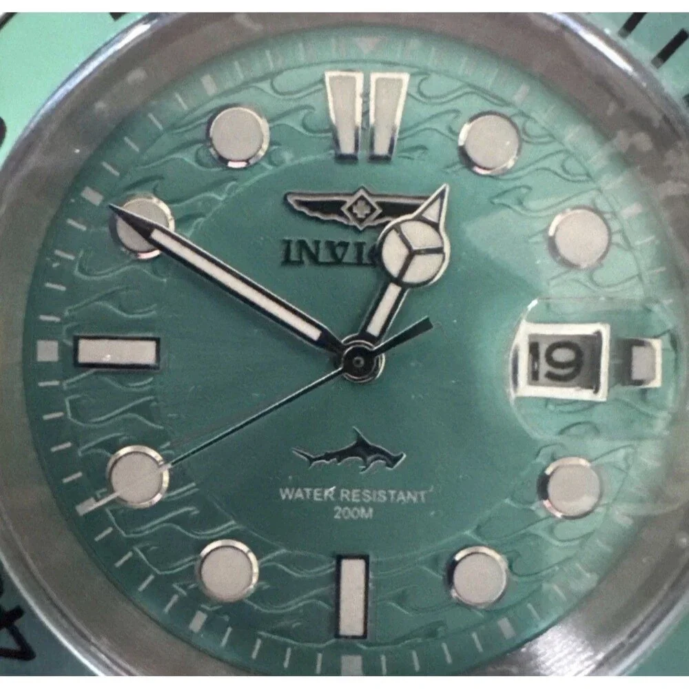 Invicta Pro Diver 43mm Teal/Turquoise Dial/Bezel 200m Steel Bracelet Date w/Box